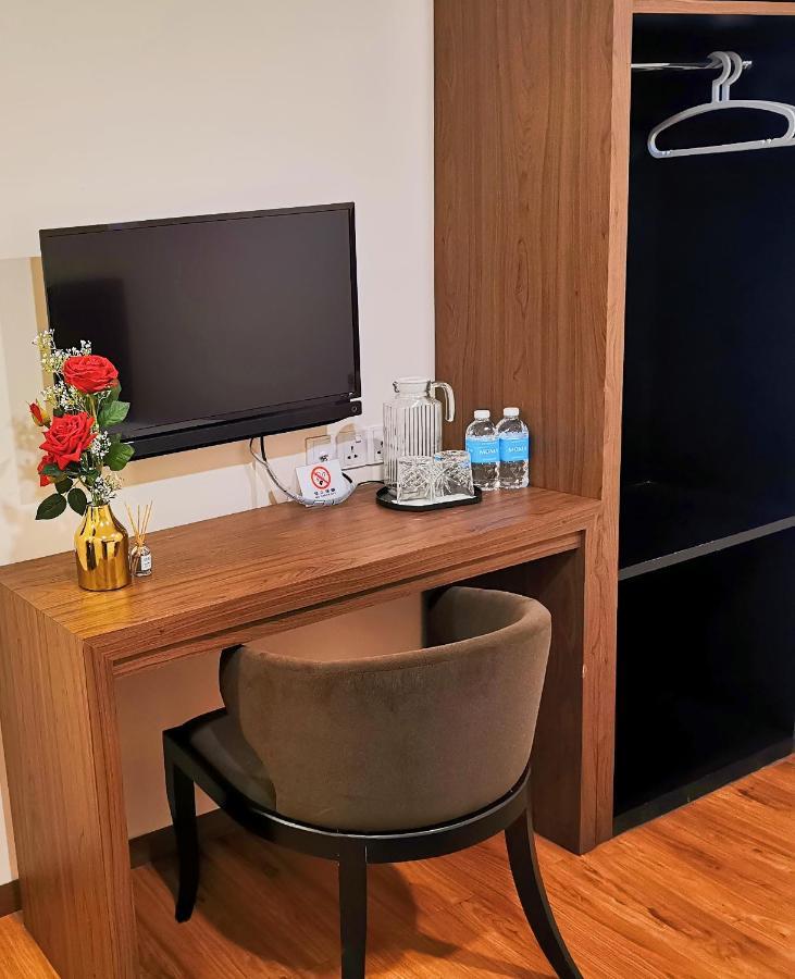 Mii Smile Hotel Penang Джорджтаун Экстерьер фото