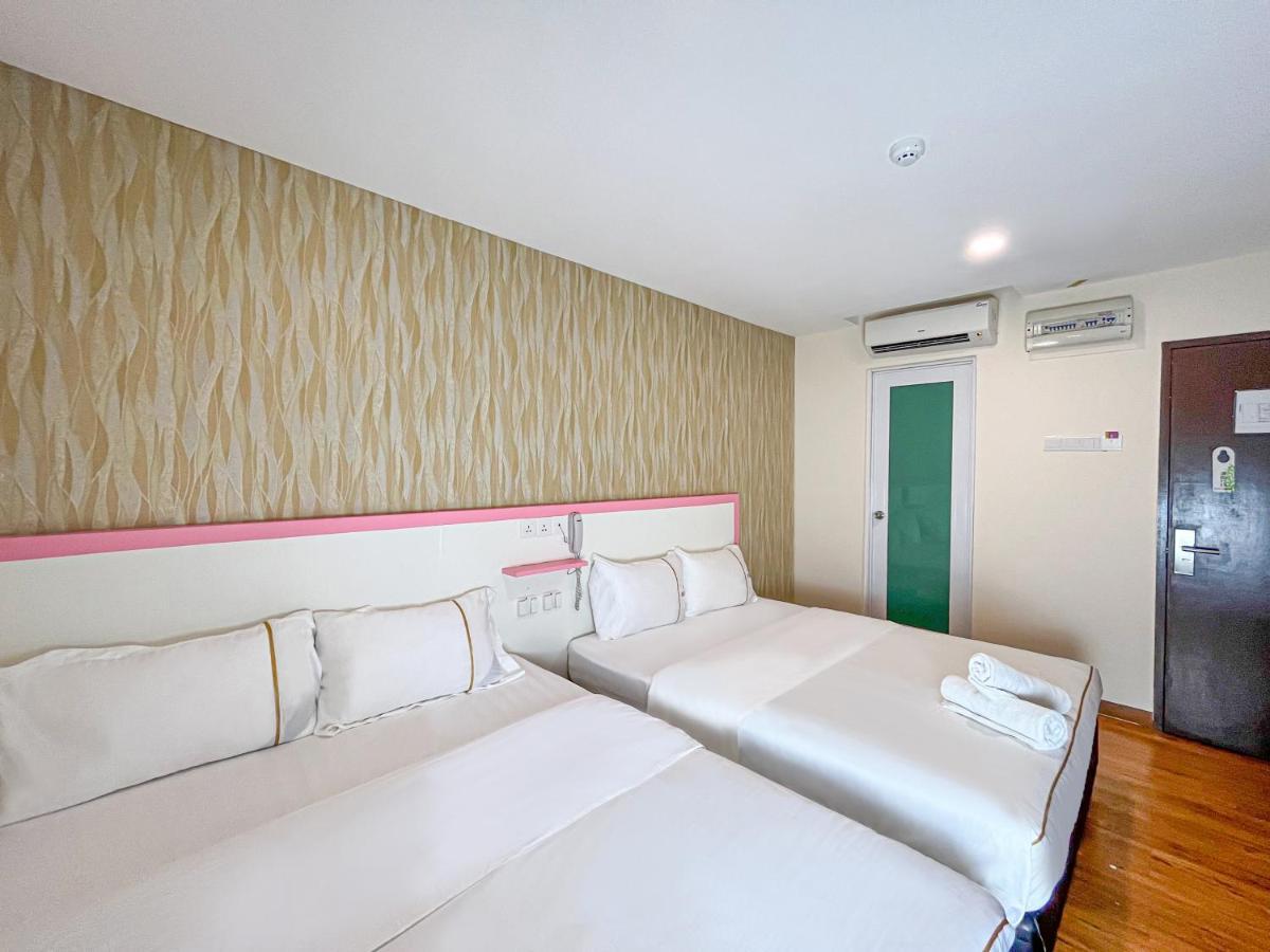 Mii Smile Hotel Penang Джорджтаун Экстерьер фото